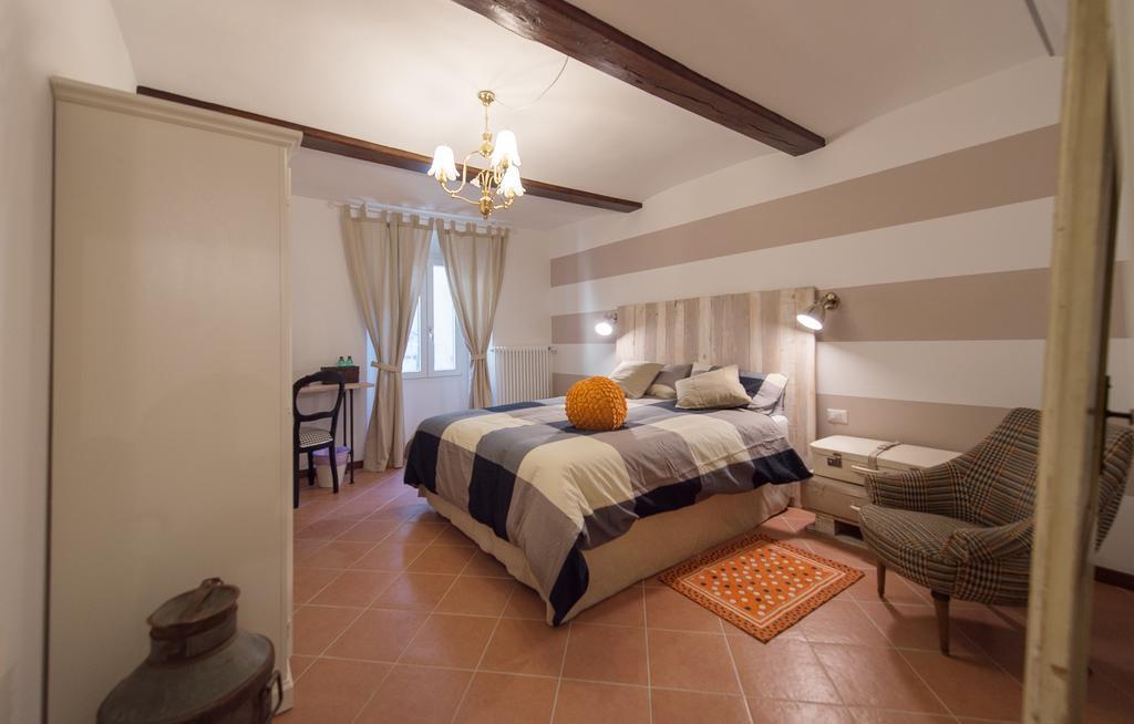 Hotel La Trinuzia à Prato  Extérieur photo